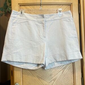 White House Black Market Women's Cream Shorts with gold metallic within size 8